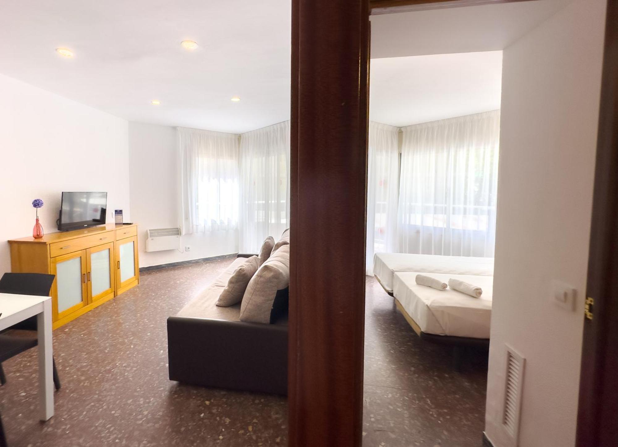 Rentalmar Atlantida Apartamentos Salou Exterior photo