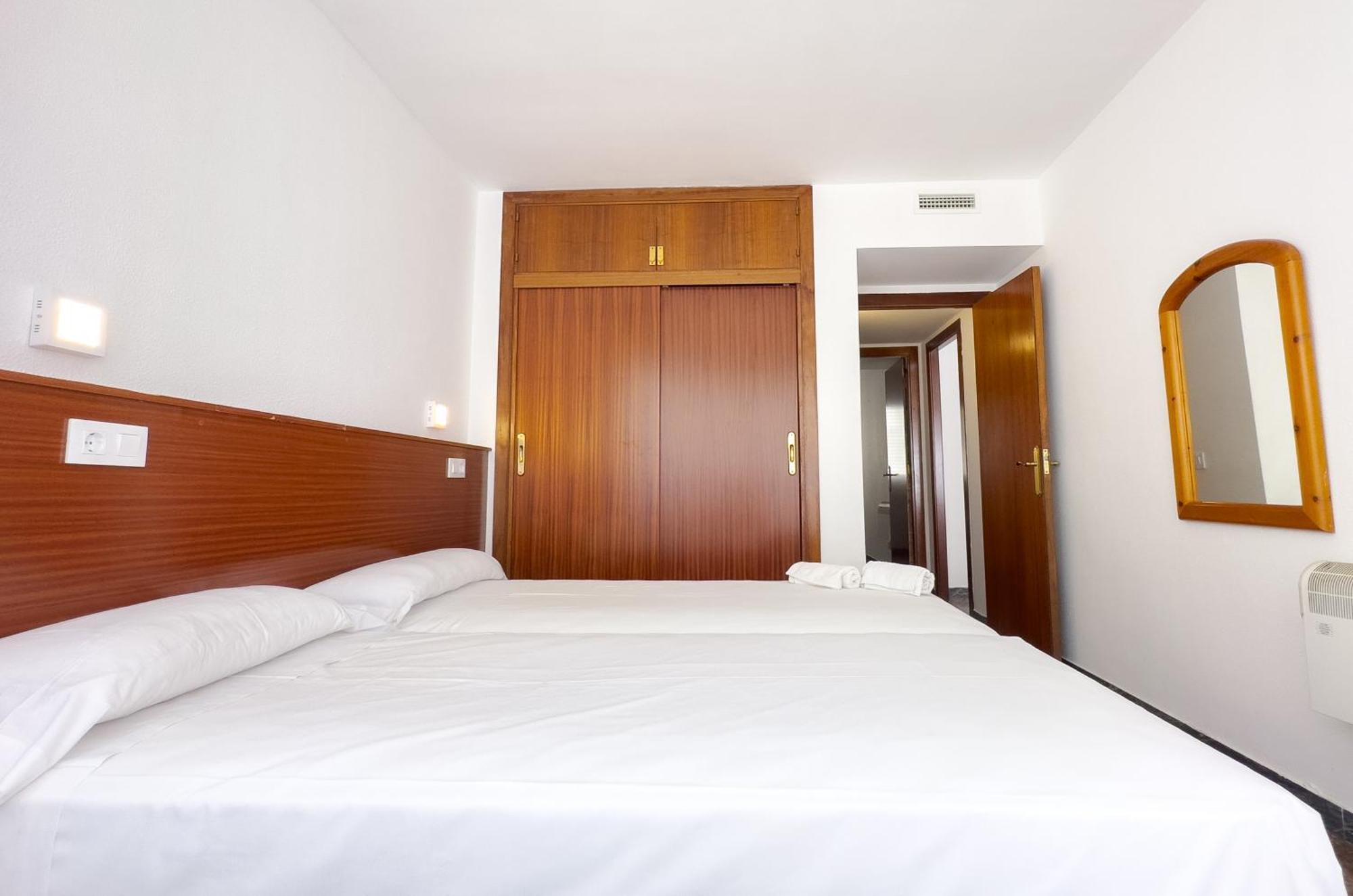 Rentalmar Atlantida Apartamentos Salou Exterior photo